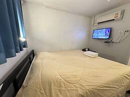 OYO 75472 GOTUM Hostel 2 & Money Exchange