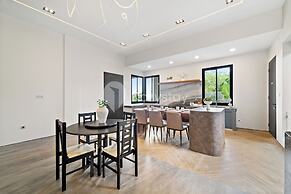 Dasha Villa by Kozystay - Jimbaran