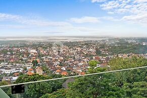 Dasha Villa by Kozystay - Jimbaran