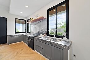 Dasha Villa by Kozystay - Jimbaran