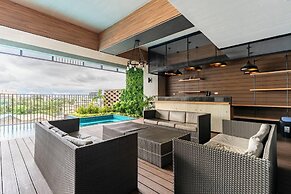 Inviting To Your Home Near The City Life