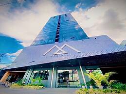 Inviting To Your Home Near The City Life