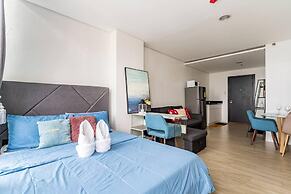 Inviting To Your Home Near The City Life