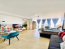 Inviting To Your Home Near The City Life