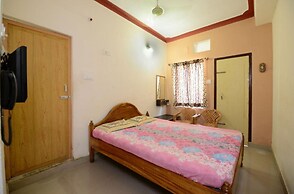 Goroomgo Surya Inn Konark