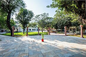 jüSTa Alwarbagh Resort & Convention Centre