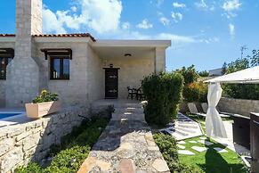 Heraklion Twins House - Private Pool Retreat