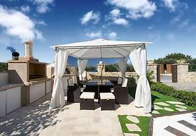 Heraklion Twins House - Private Pool Retreat