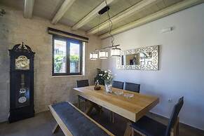 Heraklion Twins House - Private Pool Retreat