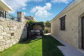 Heraklion Twins House - Private Pool Retreat