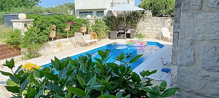 Heraklion Twins House - Private Pool Retreat