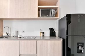 w Dazzling Loft w Perfect View in Santa Barbara