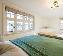 Dragon Court - 3 Beds Office Terrace Garden