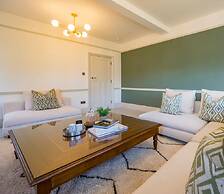 Dragon Court - 3 Beds Office Terrace Garden