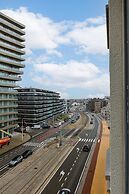 Beachside 3-bedroom Duplex Near Sea