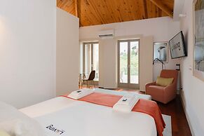 Liiiving in Porto - Trindade Deluxe Studio 3T