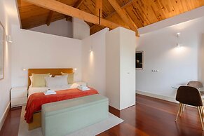 Liiiving in Porto - Trindade Deluxe Studio 3T