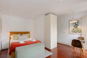 Liiiving in Porto - Trindade Deluxe Studio 2T