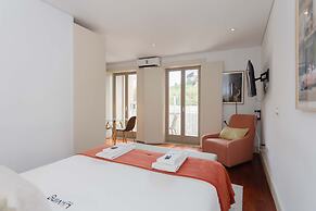 Liiiving in Porto - Trindade Deluxe Studio 2T
