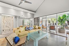 Atelier Villa by Kozystay - Sanur