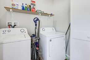 Mountain-view Anaconda Home w/ Gas Grill!