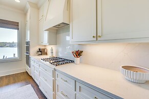 Waterfront Home in Alex City, Near Auburn