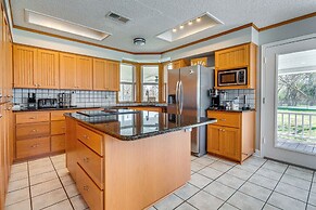 Expansive Bertram Retreat w/ Pool, on 28 Acres!