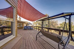 Simple Life Ranch w/ Hot Tub & Sauna in Keene!