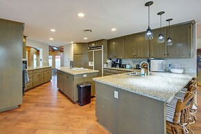 Simple Life Ranch w/ Hot Tub & Sauna in Keene!