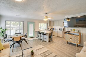 Lakefront Escape w/ Boat Docks in Hot Springs!