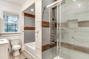 Indy 500 Group Getaway: 6 Mi to Speedway!