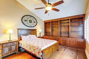 Pet-friendly Haines City Gem w/ Community Pool