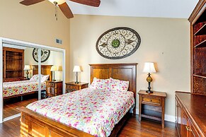 Pet-friendly Haines City Gem w/ Community Pool