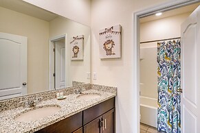 12 Mi to Disney: Davenport Gem w/ In-home Theater!