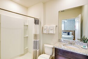 12 Mi to Disney: Davenport Gem w/ In-home Theater!