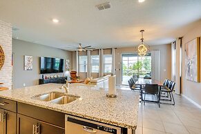 12 Mi to Disney: Davenport Gem w/ In-home Theater!