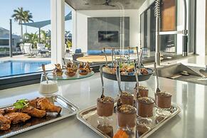 Luxe Home w/ Heated Infinity Pool on Marco Island!