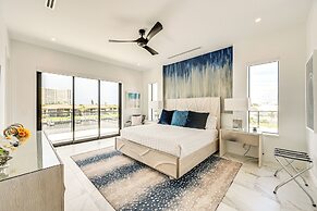 Luxe Home w/ Heated Infinity Pool on Marco Island!