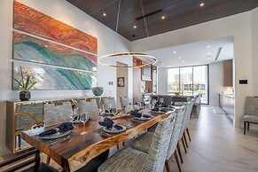 Luxe Home w/ Heated Infinity Pool on Marco Island!