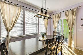 Townhome 3 Mi to Wescott Park & Golf Course!