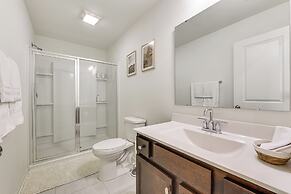 16 Mi to Dtwn Charlotte: Mt Holly Home w/ Grill