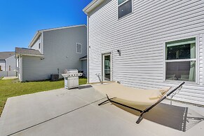 16 Mi to Dtwn Charlotte: Mt Holly Home w/ Grill