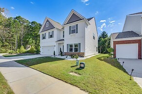 16 Mi to Dtwn Charlotte: Mt Holly Home w/ Grill