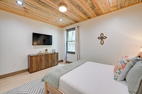 Nantahala Forest Cabin w/ Fire Pits & Hot Tub!