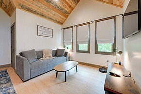 Nantahala Forest Cabin w/ Fire Pits & Hot Tub!