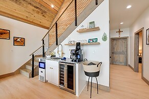 Nantahala Forest Cabin w/ Fire Pits & Hot Tub!