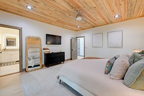 Nantahala Forest Cabin w/ Fire Pits & Hot Tub!