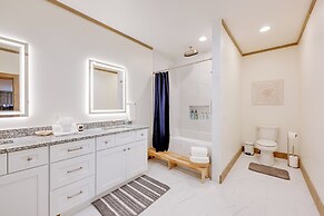 Nantahala Forest Cabin w/ Fire Pits & Hot Tub!