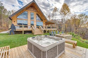 Nantahala Forest Cabin w/ Fire Pits & Hot Tub!