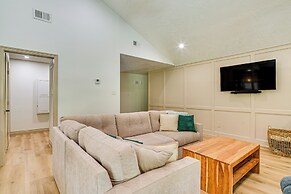 4 Mi to Texas A&m: Home w/ Large Yard!